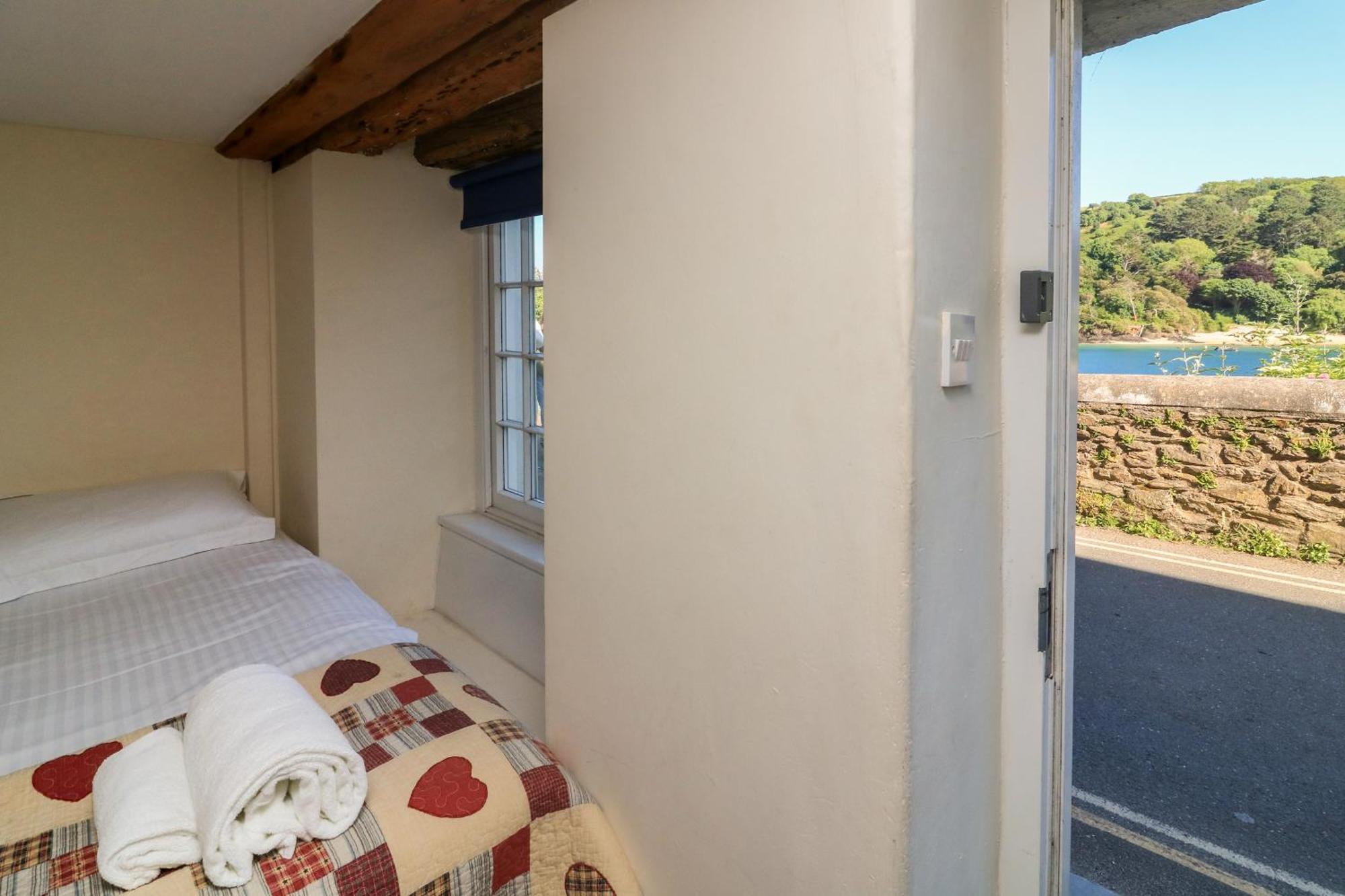 Shipwrights Cottage Salcombe Bagian luar foto